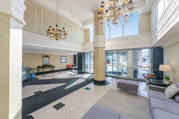 320 Mill ST #1107, Brampton, ON L6Y 3V2