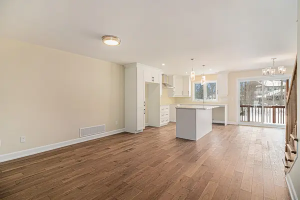 361 VOYAGEUR PL, Russell, ON K0A 1W0