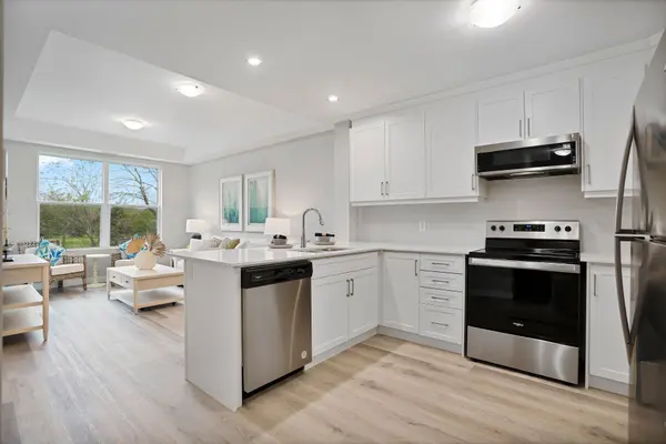 100 The Promenade #201, Central Elgin, ON N5L 1C5