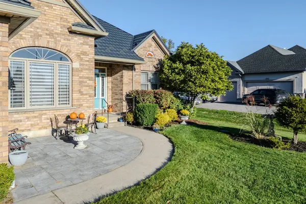 315 Brant County Road 18 RD, Brantford, ON N3T 5L9