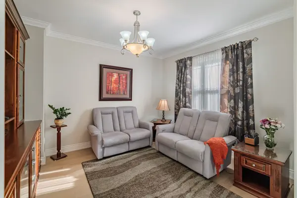 315 Brant County Road 18 RD, Brantford, ON N3T 5L9