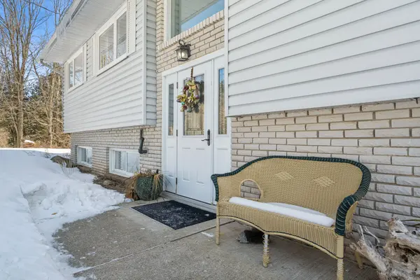 8941 Wellington Rd 50 N/A, Erin, ON L7J 2L8