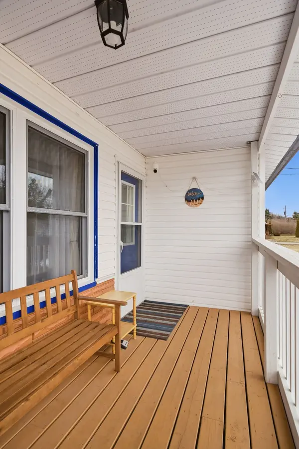 40 South Park ST N, Quinte West, ON K0K 2C0