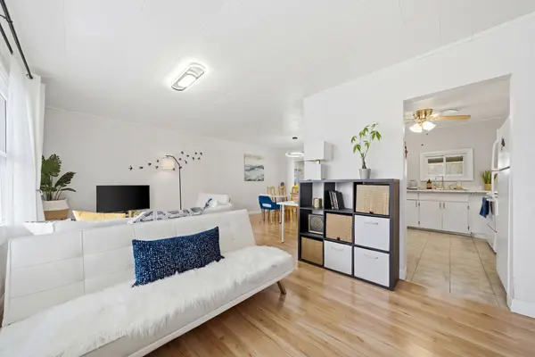 40 South Park ST N, Quinte West, ON K0K 2C0