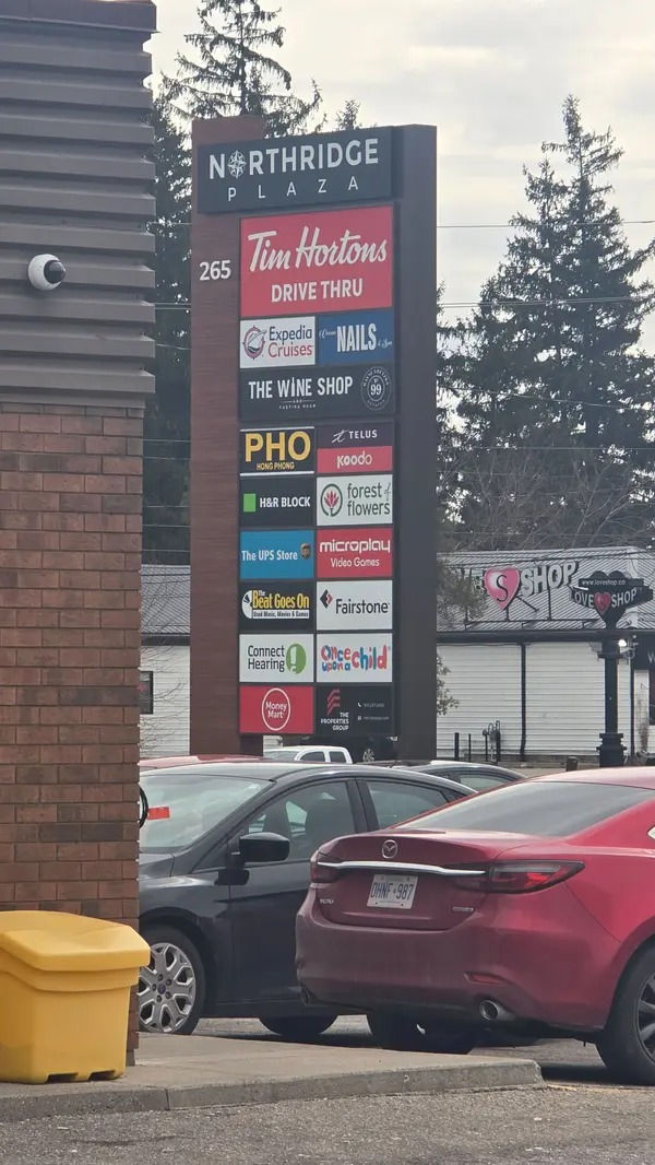 265 King George RD, Brantford, ON N3R 6Y1