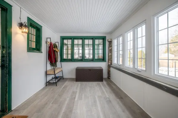 305 Leask AVE, Fort Erie, ON L2A 4L3