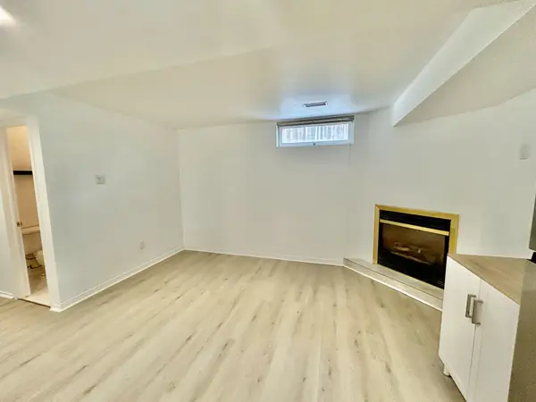 1843 Prestwick DR #A, Orleans - Cumberland And Area, ON K1E 2R7