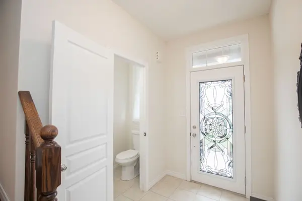 331 Stonehenge DR, Hamilton, ON L9K 0E8