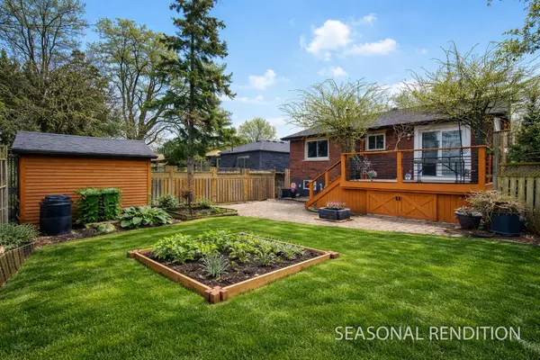 114 Juanita DR, Hamilton, ON L9C 2G3