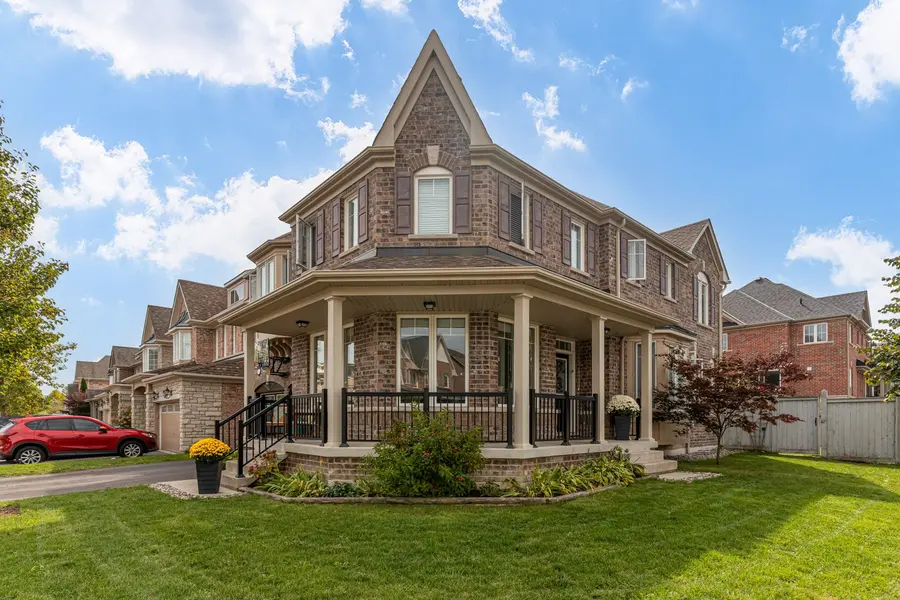 43 Bignell CRES, Ajax, ON L1Z 0P7