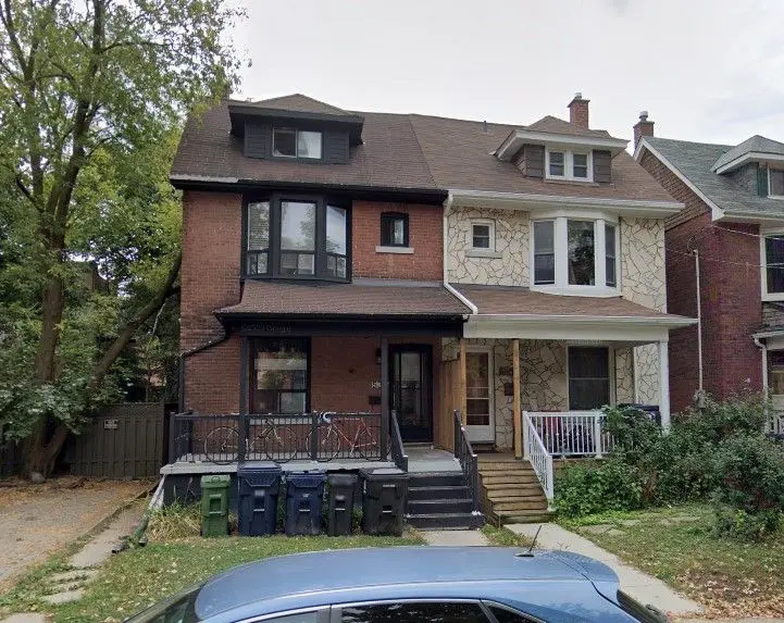 53 Hepbourne ST #2, Toronto C01, ON M6H 1K4