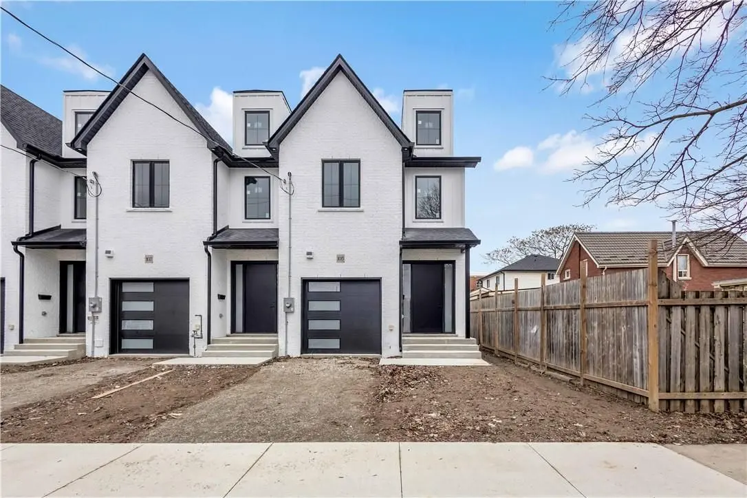 107 Winniett ST, Brantford, ON N3T 1N1