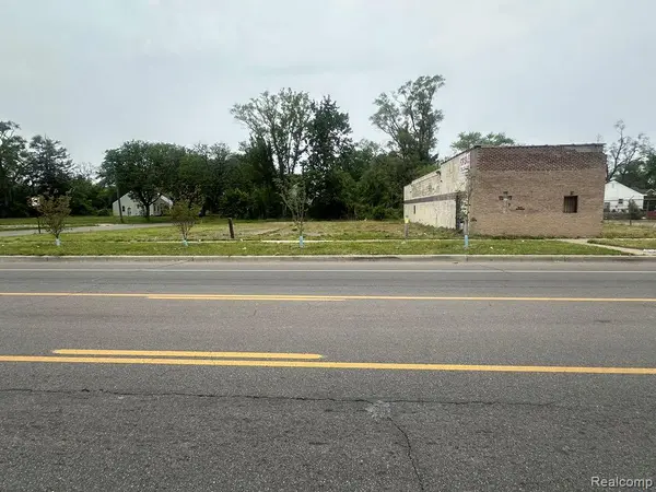 14738 Joy RD, Detroit, MI 48228