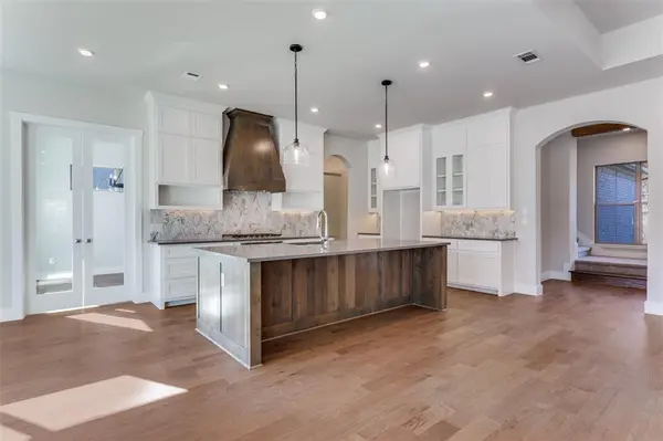 182 Fan Mill Trail, Weatherford, TX 76085