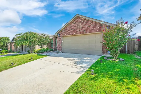 4108 Sandalwood Court, Forney, TX 75126