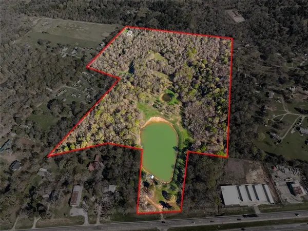 8260 State Highway 31 Highway, Athens, TX 75751