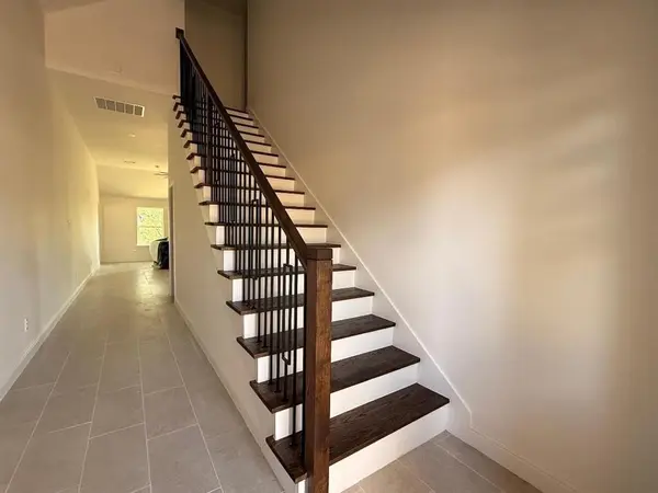 504 BELLAIRE Circle, Mineral Wells, TX 76067