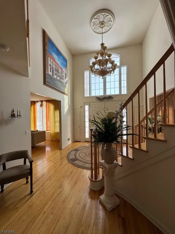 6 Andre Ct, Hardyston Twp., NJ 07416