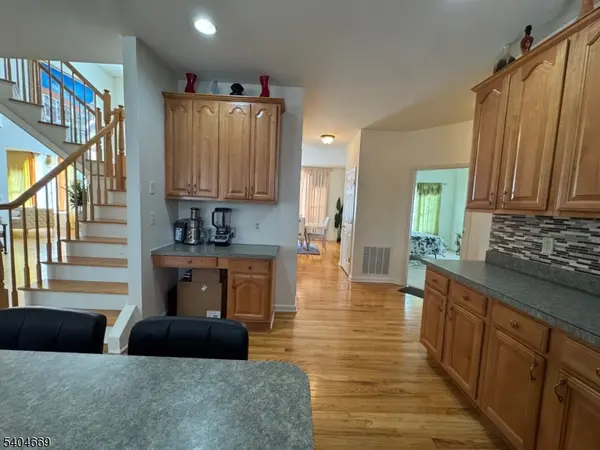 6 Andre Ct, Hardyston Twp., NJ 07416