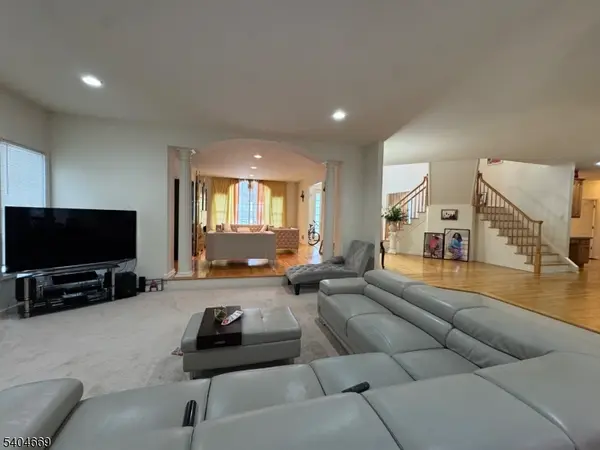 6 Andre Ct, Hardyston Twp., NJ 07416