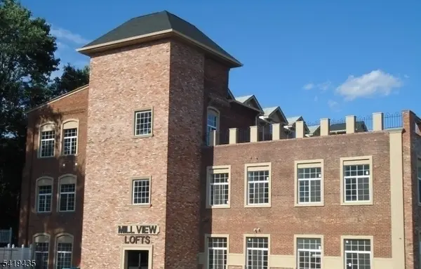 55 Westervelt Ave, Hawthorne Boro, NJ 07506