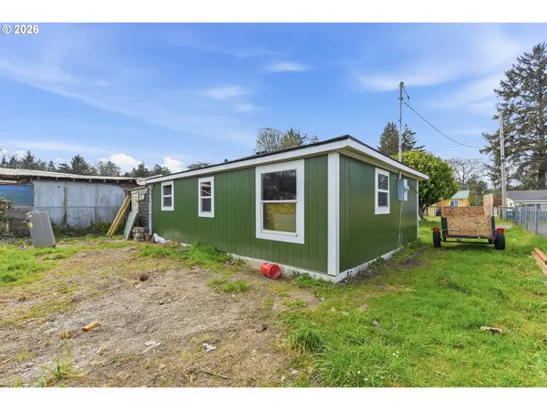 64227 Braley RD, Coos Bay, OR 97420