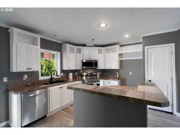 4849 SAN FRANCISCO DR #21, Salem, OR 97305