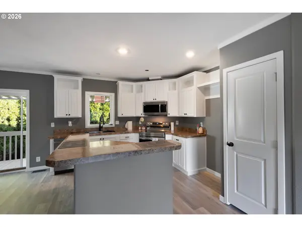 4849 SAN FRANCISCO DR #21, Salem, OR 97305