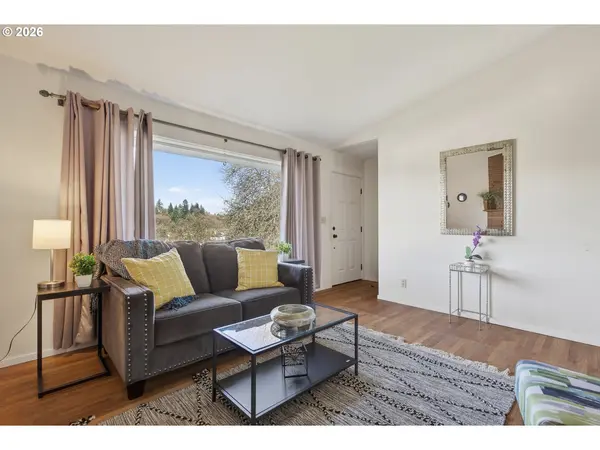 312 SE 2ND ST, Winlock, WA 98596