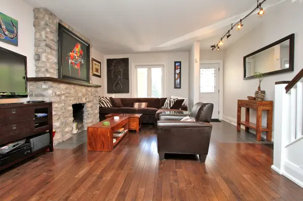 51 Rawlinson AVE, Toronto C10, ON M4P 2N1