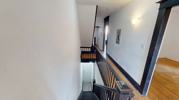 53 Hepbourne ST #2, Toronto C01, ON M6H 1K4