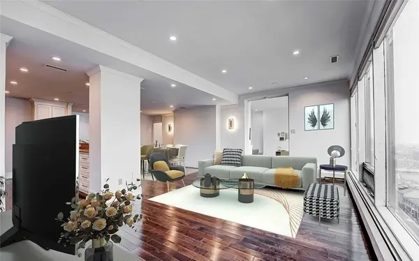 30 Wellington ST E #2202, Toronto C08, ON M5E 1S3