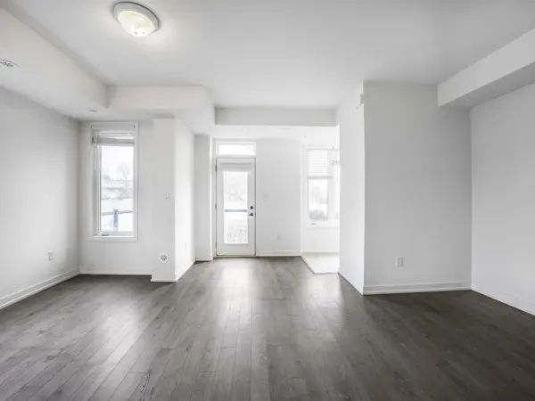 1555 Kingston RD #212, Pickering, ON L1V 0E9