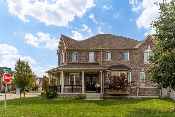 43 Bignell CRES, Ajax, ON L1Z 0P7