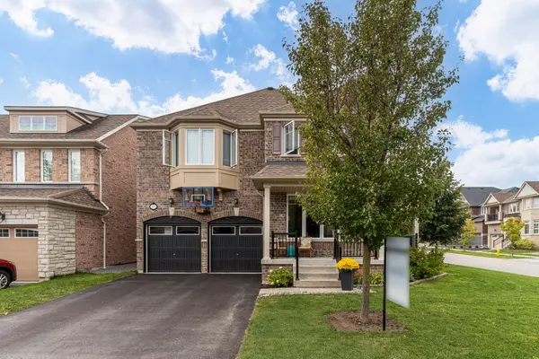 43 Bignell CRES, Ajax, ON L1Z 0P7