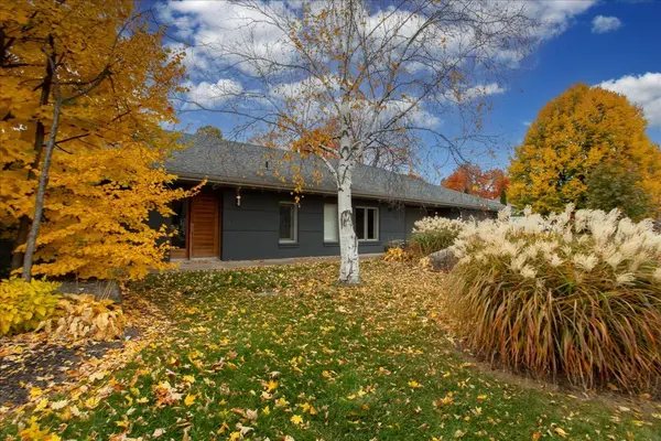 88 Cook ST, Barrie, ON L4M 4G6