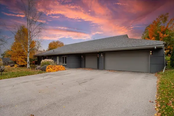 88 Cook ST, Barrie, ON L4M 4G6