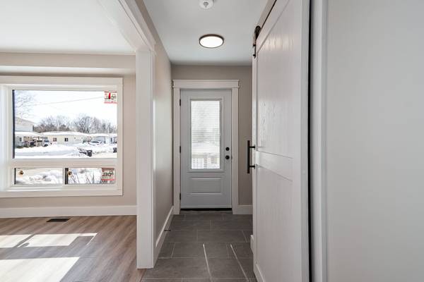 255 Valleyfield CRES, Clearview, ON L0M 1S0