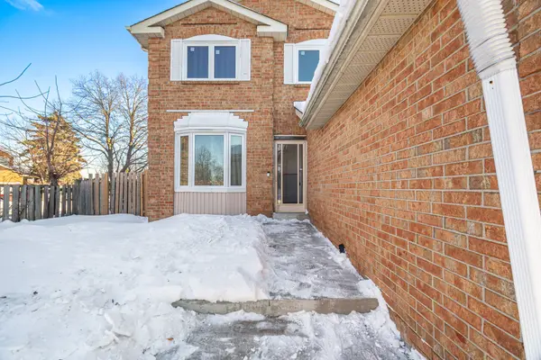 1 Donaldson DR, Brampton, ON L6Y 3G7