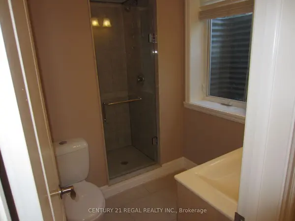 1361 Lochlin TRL #bsmt, Mississauga, ON L5G 3V4