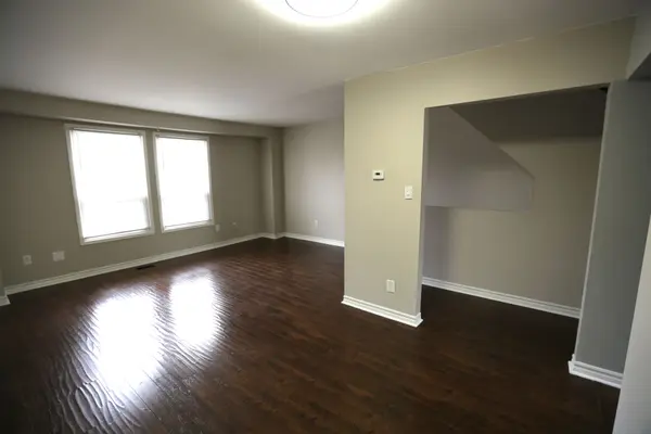 104 Enderby CRES, Brampton, ON L6T 4C6