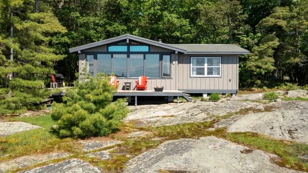 36 15C IS, Carling, ON P0G 1G0