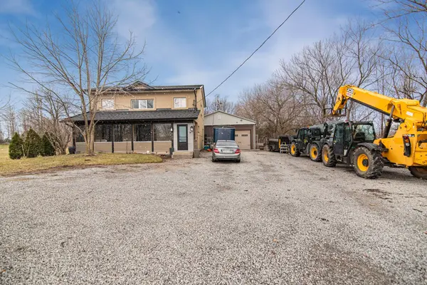 443 Eleventh RD E, Hamilton, ON L8J 3N4