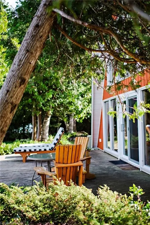 68 Parker Island RD, Northern Bruce Peninsula, ON N0H 1W0