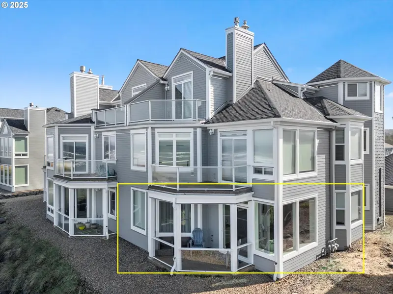 5852 SW CUPOLA DR, South Beach, OR 97366