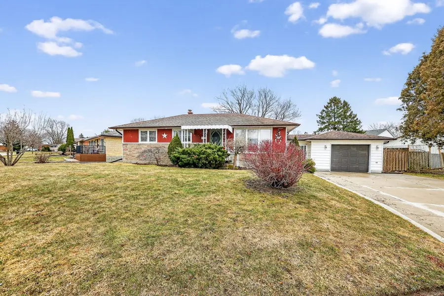 23 Glenn AVE, Ingersoll, ON N5C 2C9