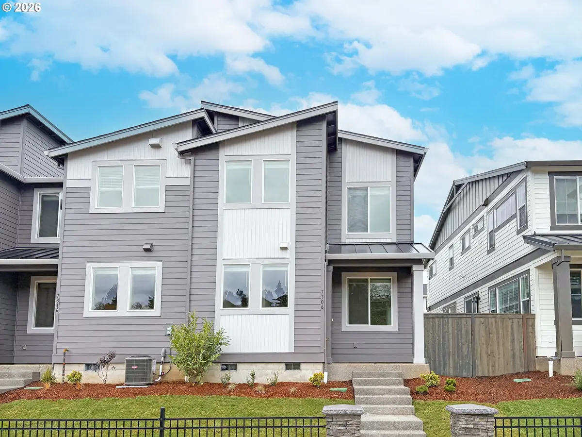 7306 SE Butternut Creek PKWY, Hillsboro, OR 97123