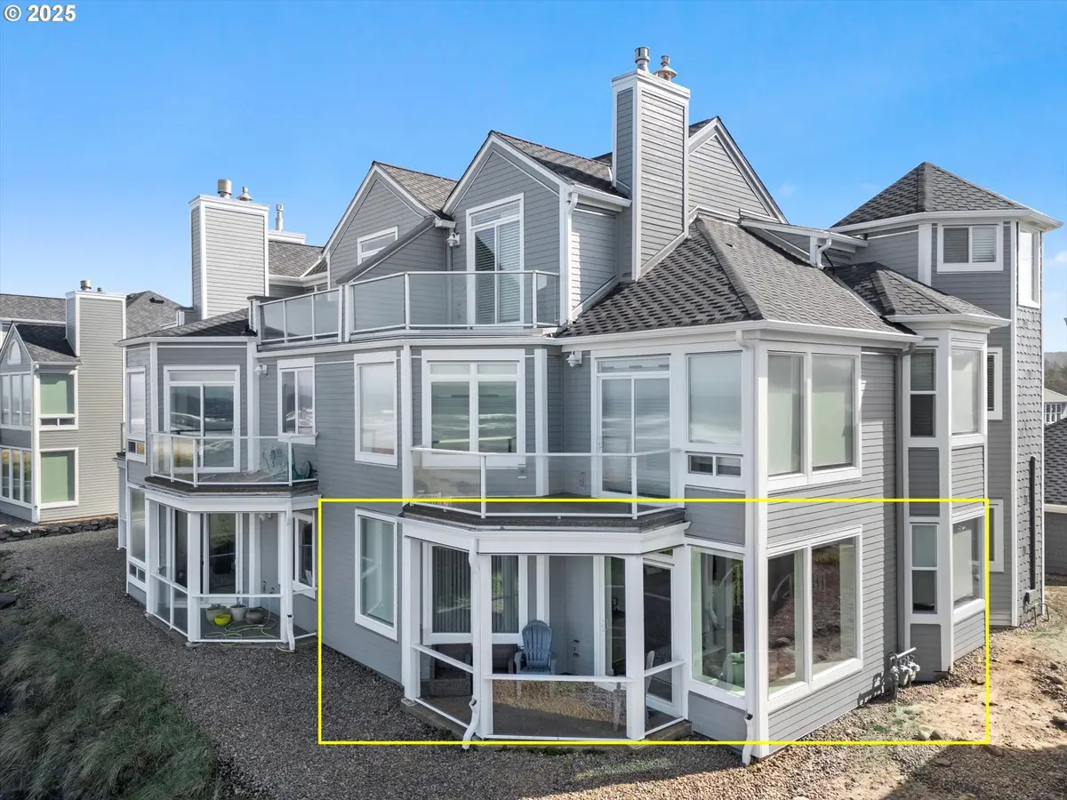 5852 SW CUPOLA DR, South Beach, OR 97366