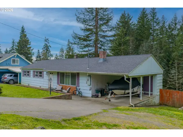 1595 N Henry ST, Coquille, OR 97423