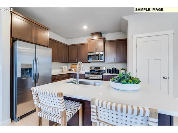 7306 SE Butternut Creek PKWY, Hillsboro, OR 97123